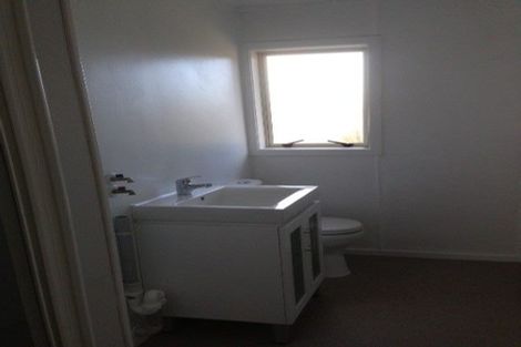 Photo of property in 8-10 Harris Road, Mount Wellington, Auckland, 1051