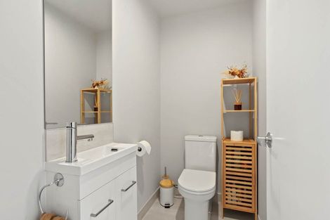 Photo of property in 6 Honowai Street, Kumeu, 0810