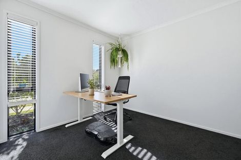 Photo of property in 15 Kanapa Close, Papamoa, 3118