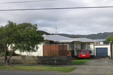 Photo of property in 240 Taita Drive, Taita, Lower Hutt, 5011
