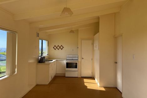 Photo of property in 175 Vaughans Road, Okura, Albany, 0792