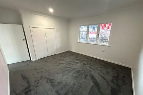 Photo of property in 1/16 Kaponga Crescent, New Lynn, Auckland, 0600