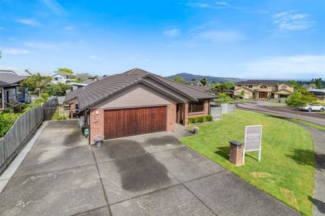 Photo of property in 16 Devoy Drive, Owhata, Rotorua, 3010