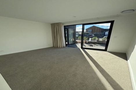 Photo of property in 1 Reedland Street, Jacks Point, 9371