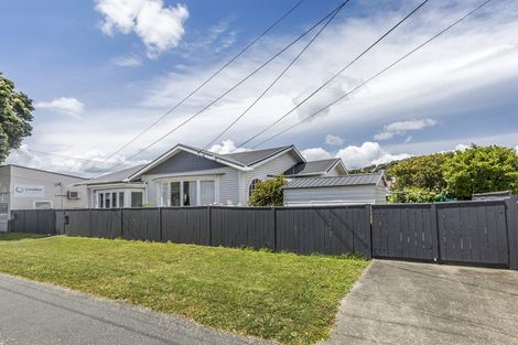 Photo of property in 72 Park Road, Miramar, Wellington, 6022