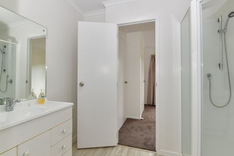 Photo of property in 29 Doment Crescent, Orewa, 0931