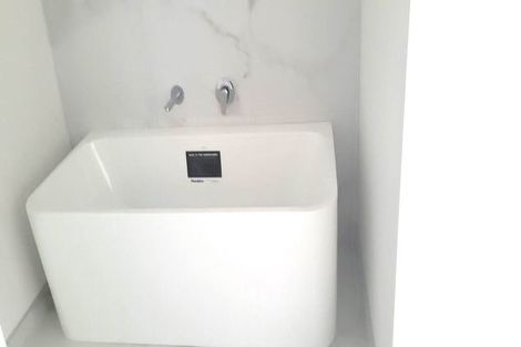 Photo of property in 30 Koreke Close, Kenepuru, Porirua, 5022