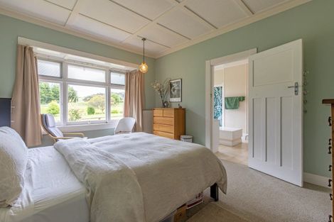 Photo of property in 36 Riverdale Road, Dannevirke, 4930