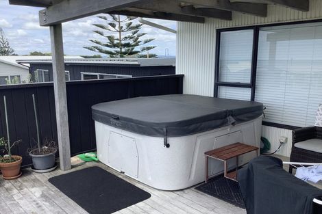 Photo of property in 396 Pukehina Parade, Pukehina, Te Puke, 3189