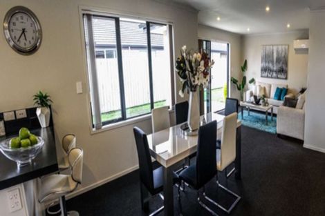 Photo of property in 37 Rainey Crescent, Papamoa Beach, Papamoa, 3118