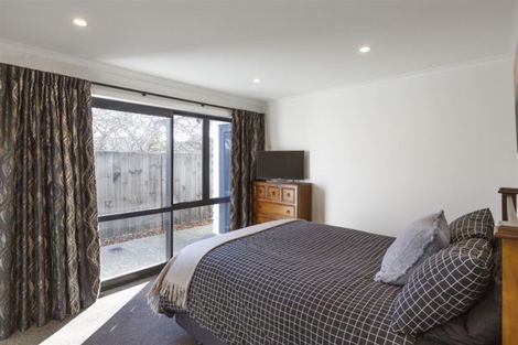 Photo of property in 8a Hereford Street, Roslyn, Dunedin, 9010