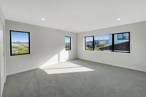 Photo of property in 20c Longshore Drive, Long Bay, Auckland, 0630