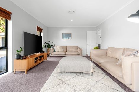 Photo of property in 8 Westvale Lane, Te Kowhai, Hamilton, 3288