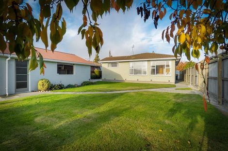 Photo of property in 763 Main North Road, Belfast, Christchurch, 8051