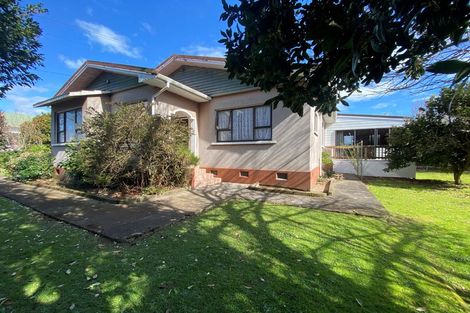 Photo of property in 67 Blake Street, Waitara, 4320