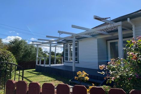 Photo of property in 52 Poplar Avenue, Raumati South, Paraparaumu, 5032