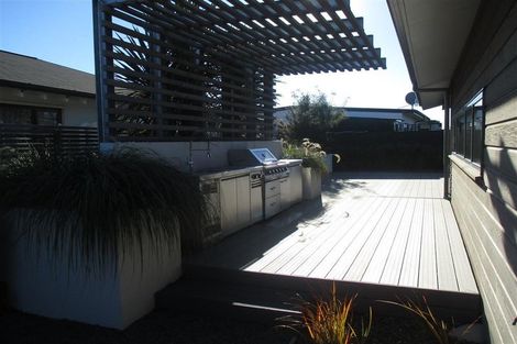 Photo of property in 37 Hamill Road, Halswell, Christchurch, 8025