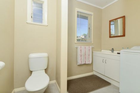 Photo of property in 4 Prisk Street, Melville, Hamilton, 3206