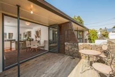 Photo of property in 2/7 Ellerton Road, Mount Eden, Auckland, 1024