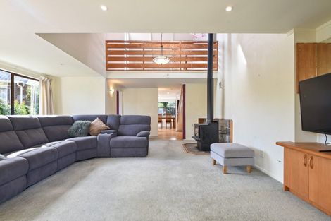 Photo of property in 10 Te Ana Place, Lynmore, Rotorua, 3010