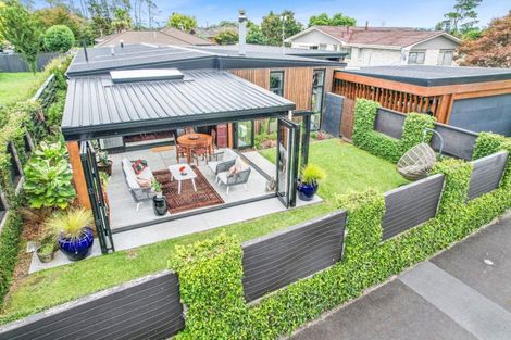 Photo of property in 21 Samuel Place, Queenwood, Hamilton, 3210