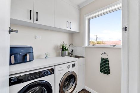 Photo of property in 7 Saxton Road, Upper Vogeltown, New Plymouth, 4310