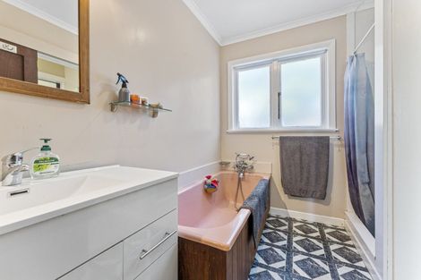 Photo of property in 48 Sedcole Street, Pahiatua, 4910