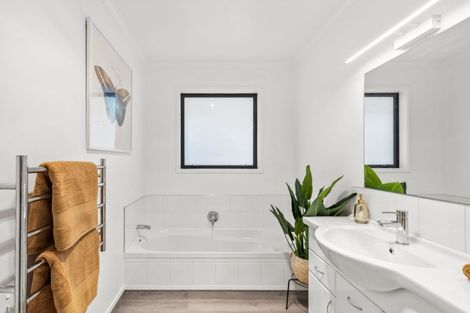 Photo of property in 56 Wharf Road, Riwaka, Motueka, 7198