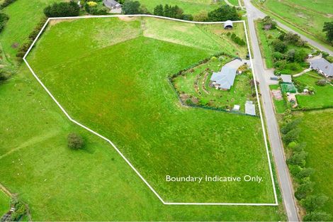 Photo of property in 151 Garlands Road, Waimate, 7979