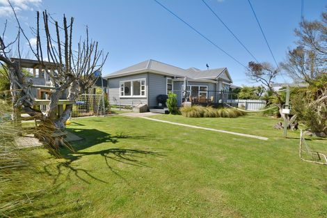 Photo of property in 27 Lochend Street, Musselburgh, Dunedin, 9013