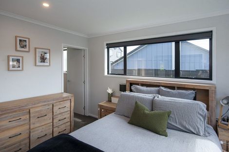 Photo of property in 11 Whero Way, Wainui, Silverdale, 0992