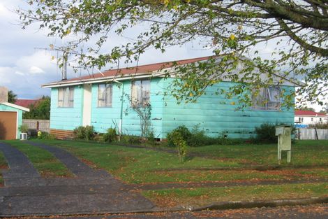 Photo of property in 19 Crathie Crescent, Tokoroa, 3420