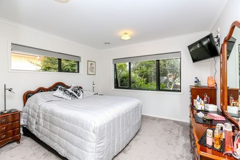 Photo of property in 5 Ashmore Drive, Frankleigh Park, New Plymouth, 4310