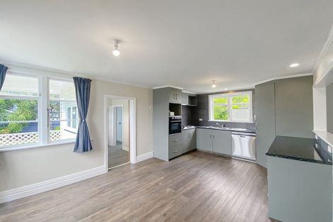 Photo of property in 6 Stark Street, Durie Hill, Whanganui, 4500