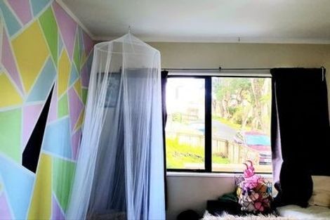 Photo of property in 2/20 Kamara Road, Glen Eden, Auckland, 0602