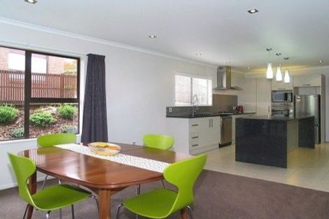 Photo of property in 5 Ramphal Terrace, Khandallah, Wellington, 6035