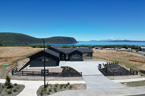 Photo of property in 47 Seven Oaks Drive, Kinloch, Taupo, 3377