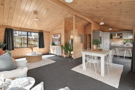 Photo of property in 340b Oceanbeach Road, Mount Maunganui, 3116