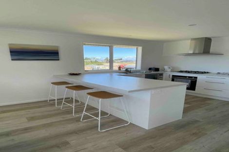 Photo of property in 5 Kahukaka Road, One Tree Point, 0118