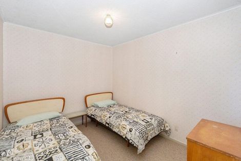 Photo of property in 11 Poto Street, Te Atatu South, Auckland, 0610