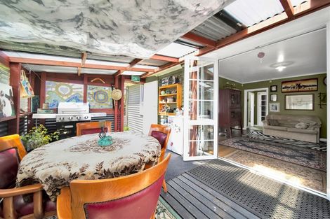 Photo of property in 2 Egmont Street, Patea, 4520