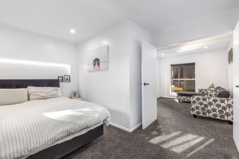 Photo of property in 7 Tregear Place, Camborne, Porirua, 5026