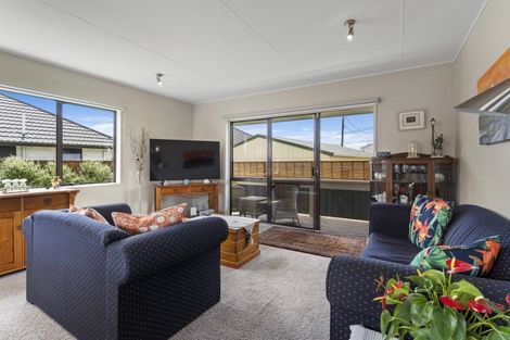 Photo of property in 47b Tutanekai Street, Paraparaumu, 5032