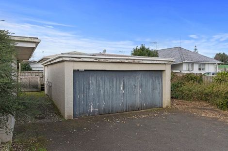 Photo of property in 8a Williams Place, Fairfield, Hamilton, 3214