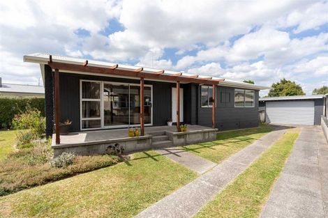 Photo of property in 16 Sadler Street, Fairview Downs, Hamilton, 3214