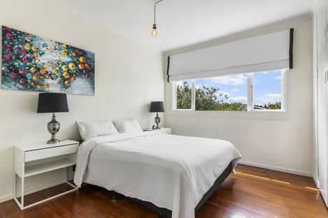 Photo of property in 1/7 Evan Street, Belmont, Auckland, 0622