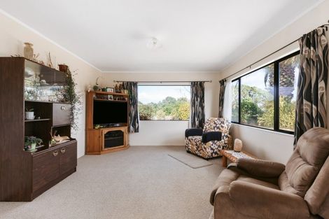Photo of property in 76 Dalton Drive, Papamoa Beach, Papamoa, 3118