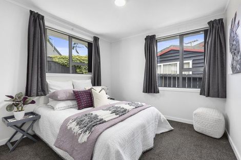 Photo of property in 12 Takatimu Way, Johnsonville, Wellington, 6037