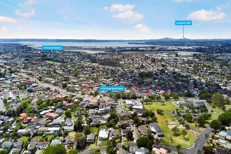 Photo of property in 4134 Great North Road, Glendene, Auckland, 0602