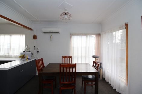 Photo of property in 64 Roslin Street, Tokoroa, 3420